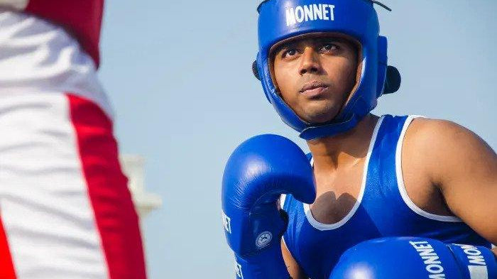 boxing, boxing gloves, 10oz boxing gloves, 12oz boxing gloves, 14oz boxing gloves, 16oz boxing gloves, kickboxing gloves, mma gloves, focus pads, hook and jab mitts, punch mitts, kids boxing gloves, kids head guard, boxing head guard