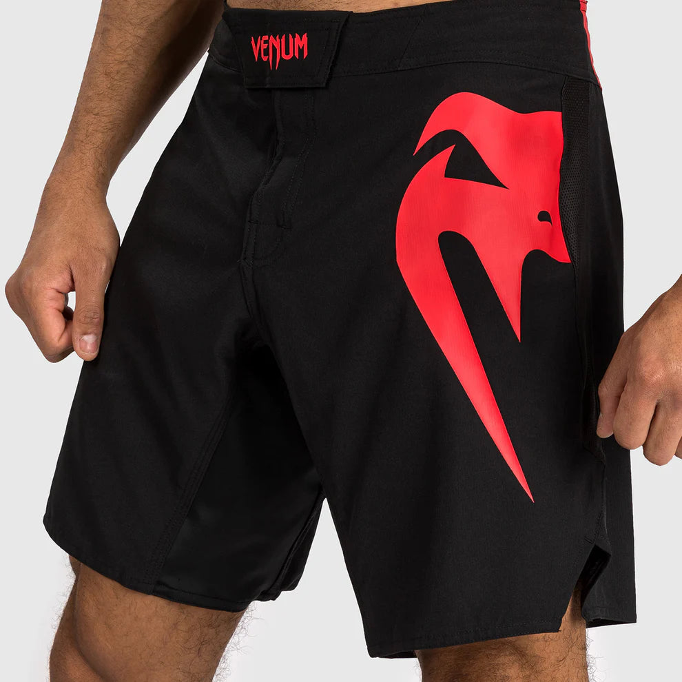 Venum Light 5.0 Fight Shorts - Black/Red Image 5