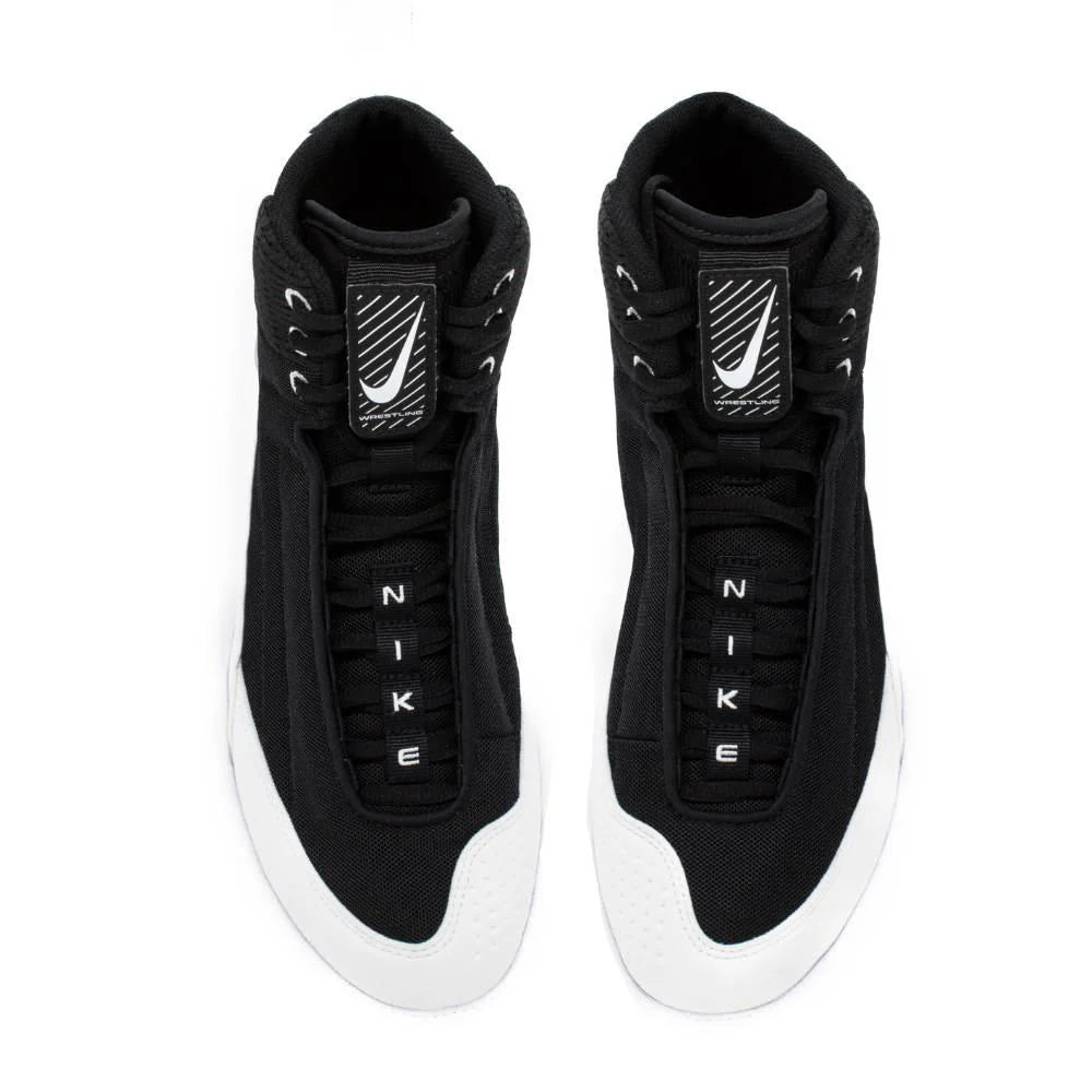 Heel and double-lasted midsole detail of Nike Inflict 4 wrestling boots