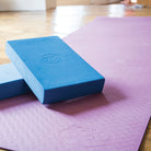 Close-up of EVA foam texture on Yoga-Mad black yoga block showing scratch-resistant finish.