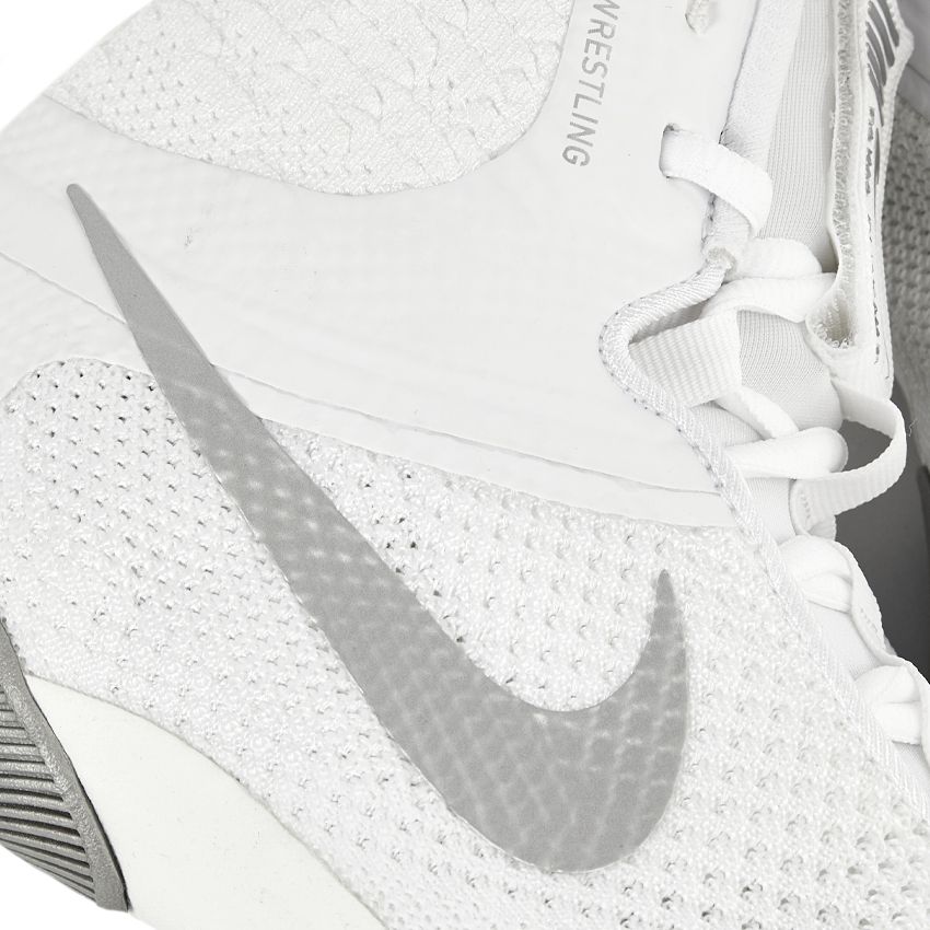 Close-up of Nike Tawa Junior Wrestling Boots outsole pattern engineered for maximum grip.