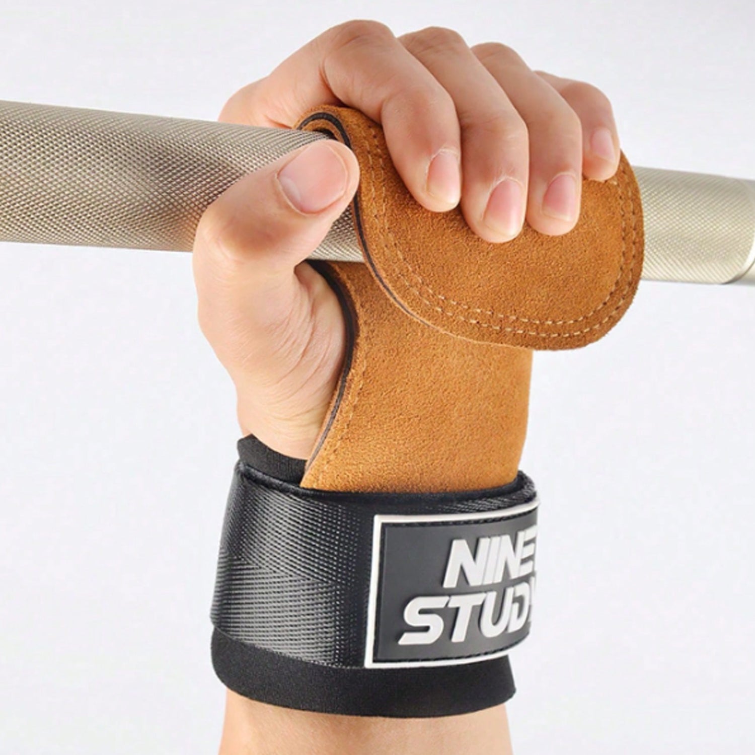 No-hole gym grips used during pull-up training