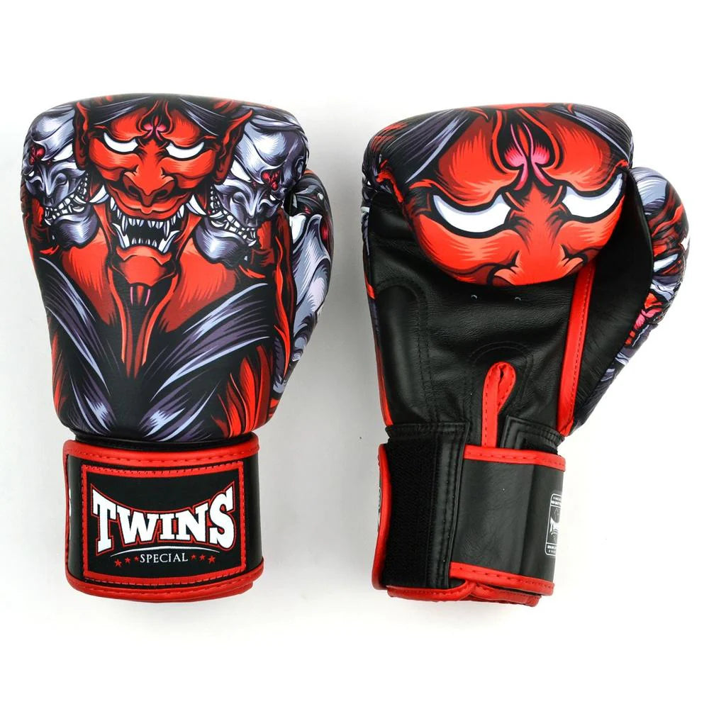 Twins Kabuki boxing gloves black red front view
