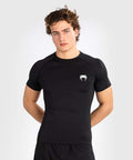 Side view showing short sleeve fit of Venum Contender rashguard